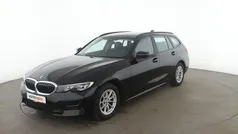 Schwarz Gebraucht 2021 BMW 320 Advantage Kombi | 25.350 € (Fairer Preis)