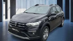 Schwarz Gebraucht 2022 Dacia Sandero Comfort Kleinwagen | 13.990 € (Fairer Preis)