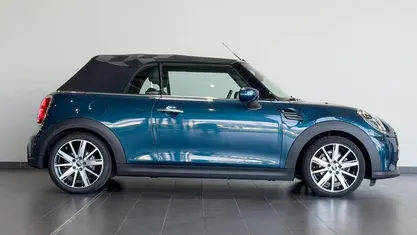 Gebraucht Mini Cooper Cabriolet 136 PS (100 kW) 2021 Blau Cabrio