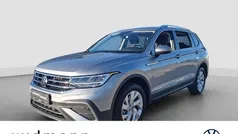 Pyritsilber metallic Gebraucht 2024 VW Tiguan Allspace Life SUV | 33.990 € (Fairer Preis)
