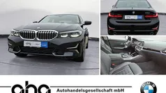 Gebraucht 2021 BMW 330 Luxury Line Limousine | 32.930 € (Fairer Preis)