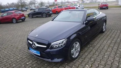 Cavansitblau Gebraucht 2022 Mercedes C200 Cabrio | 26.490 €