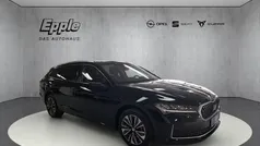 Schwarz Gebraucht 2024 Skoda Superb Selection Kombi | 38.890 € (Superpreis)