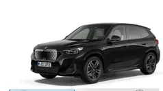 Black sapphire Gebraucht 2024 BMW iX1 M Sport SUV | 45.490 € (Fairer Preis)