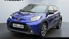 Juniper blue / night sky black Gebraucht 2022 Toyota Aygo Pulse Kleinwagen | 14.280 € (Fairer Preis)