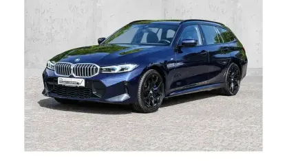 Usado BMW 330e M Sport 292 CV (214 kW) 2025 Azul Familiar
