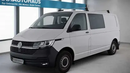 Gebraucht VW T6.1 Trendline 150 PS (110 kW) 2022 Weiß Van