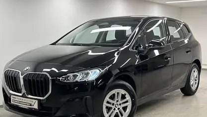 Gebraucht BMW 218 Efficient Dynamics 136 PS (100 kW) 2025 Schwarz Kombi