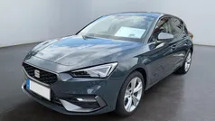 Modra blau uni/blau Neu 2025 Seat Leon FR Limousine | 32.900 € (Fairer Preis)