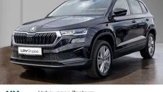 Schwarzmagic perleffekt Gebraucht 2024 Skoda Karoq Selection SUV | 32.980 € (Fairer Preis)