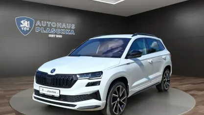 Gebraucht Skoda Karoq SportLine 150 PS (110 kW) 2023 Moonweiß SUV