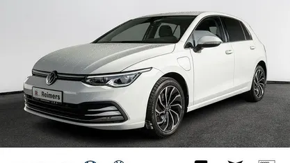 Gebraucht VW Golf VIII Style 204 PS (150 kW) 2022 Limousine