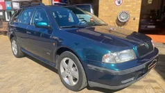 Grün Gebraucht 1999 Skoda Octavia Kombi | 990 € (Guter Preis)
