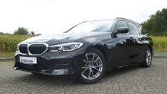 Gebraucht 2022 BMW 320e Sport Line Kombi | 26.998 € (Fairer Preis)
