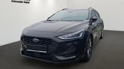Gebraucht Ford Focus ST-Line 125 PS (91 kW) 2025 Grau Kombi