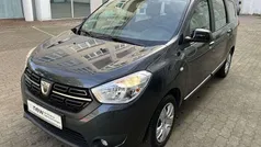 Grau Gebraucht 2021 Dacia Lodgy Comfort Van / Kleinbus | 13.499 € (Fairer Preis)