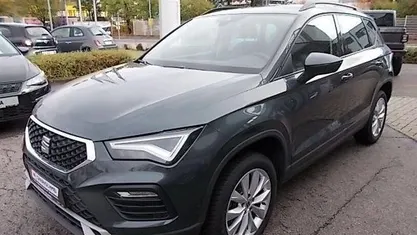 Grün Gebraucht 2021 Seat Ateca Style SUV | 24.890 € (Fairer Preis)