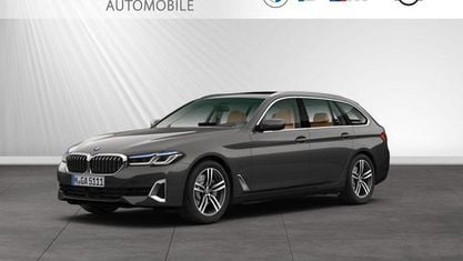 Gebraucht BMW 530 Luxury Line 252 PS (185 kW) 2021 Sophistograu brillanteffekt metallic Kombi