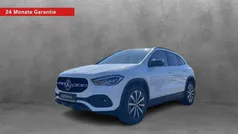 Weiß Gebraucht 2023 Mercedes GLA180 Progressive SUV | 32.690 € (Superpreis)