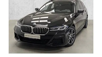 Gebraucht BMW 530 M Sport 286 PS (210 kW) 2022 Kombi