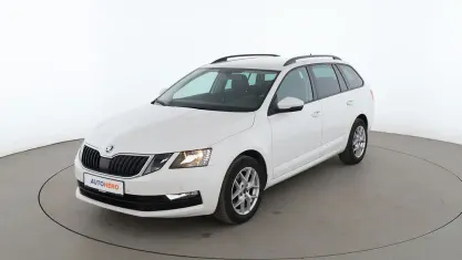 Gebraucht Skoda Octavia Ambition 150 PS (110 kW) 2020 Weiß Kombi