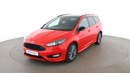 Gebraucht Ford Focus ST-Line 140 PS (102 kW) 2018 Rot Kombi
