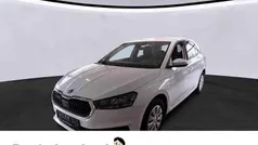 Weiß Gebraucht 2022 Skoda Fabia Ambition Limousine | 18.777 € (Fairer Preis)