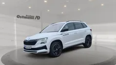 Moon weiss Gebraucht 2024 Skoda Karoq SportLine SUV | 34.220 € (Fairer Preis)