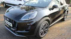 Obsidianschwarz metallic Neu 2025 Ford Puma Titanium SUV | 28.990 € (Fairer Preis)