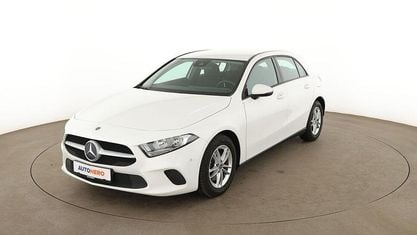 Gebraucht Mercedes A200 163 PS (119 kW) 2019 Weiß Limousine