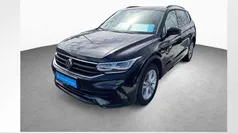 Deep black perleffekt Gebraucht 2024 VW Tiguan Allspace R-line SUV | 42.880 € (Guter Preis)