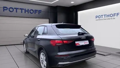 Gebraucht Audi A3 Advanced 116 PS (85 kW) 2025 Schwarz Limousine