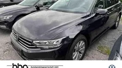 Gebraucht 2022 VW Passat Business Kombi | 21.930 € (Guter Preis)