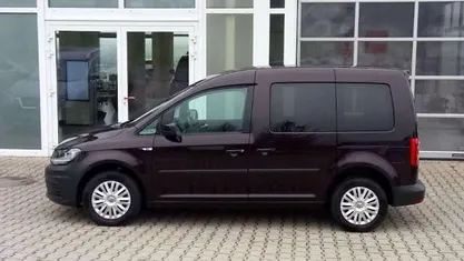 Violett Gebraucht 2020 VW Caddy Trendline Van / Kleinbus | 15.990 € (Guter Preis)