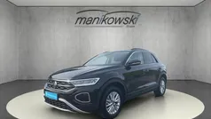 Schwarz Gebraucht 2024 VW T-Roc Life SUV | 22.910 € (Fairer Preis)