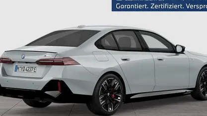 Gebraucht BMW i5 Performance 442 kW (601 PS) 2025 Grau Limousine