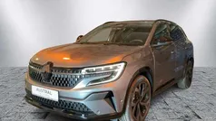 Grau Neu 2025 Renault Austral Techno Esprit Alpine SUV | 34.580 € (Fairer Preis)