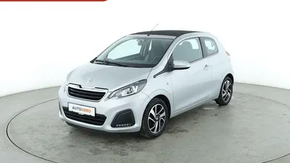 Grau Gebraucht 2017 Peugeot 108 Active Limousine | 7.430 € (Fairer Preis)