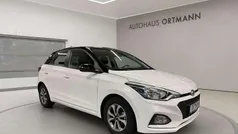 Polar white / black / sol Gebraucht 2019 Hyundai i20 Trend Limousine | 11.990 € (Fairer Preis)