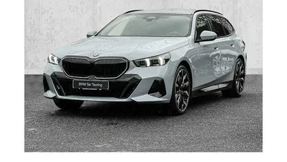 Gebraucht BMW 520 M Sport 197 PS (144 kW) 2025 Kombi