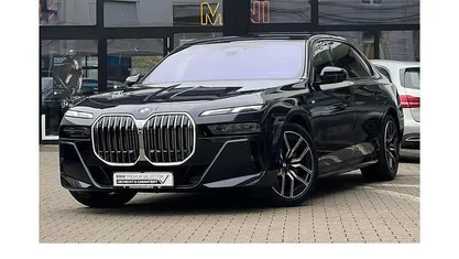 Gebraucht BMW 740 M Sport 299 PS (219 kW) 2025 Limousine