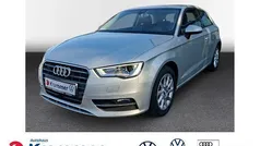 Gebraucht 2013 Audi A3 Attraction Limousine | 10.880 € (Guter Preis)