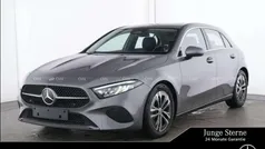 Lack mountaingrau Gebraucht 2024 Mercedes A180 Progressive Limousine | 28.870 € (Fairer Preis)
