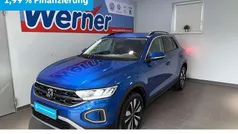 Blau Gebraucht 2024 VW T-Roc Move SUV | 27.380 € (Guter Preis)