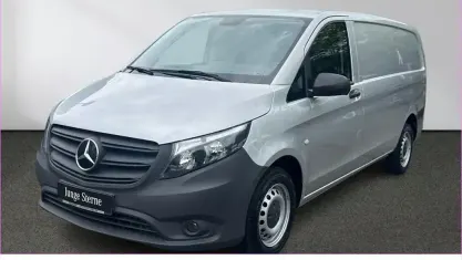 Gebraucht Mercedes Vito 163 PS (119 kW) 2022 Silber Van