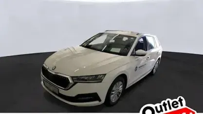 Gebraucht Skoda Octavia Ambition 150 PS (110 kW) 2023 Weiß Kombi