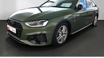 Gebraucht Audi A4 S-Line 265 PS (194 kW) 2024 Distriktgrün metallic Kombi