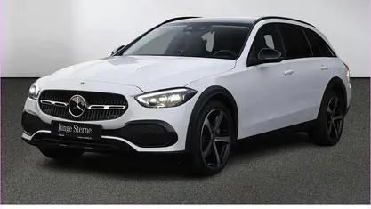 Gebraucht Mercedes C220 Avantgarde 200 PS (147 kW) 2022 Weiß Limousine
