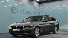 Grau Gebraucht 2022 BMW 520 Kombi | 29.599 € (Fairer Preis)