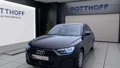 Mythosschwarz metallic Gebraucht 2025 Audi A1 Sportback Ambiente Kleinwagen | 20.750 € (Superpreis)